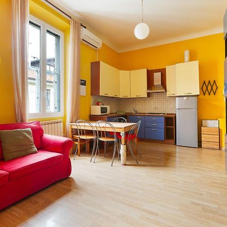 Milano Viale Umbria Colorful Apartment Kültér fotó